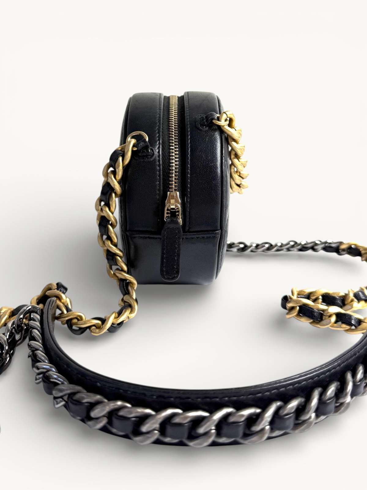 Сумки Chanel 19 изображение #4