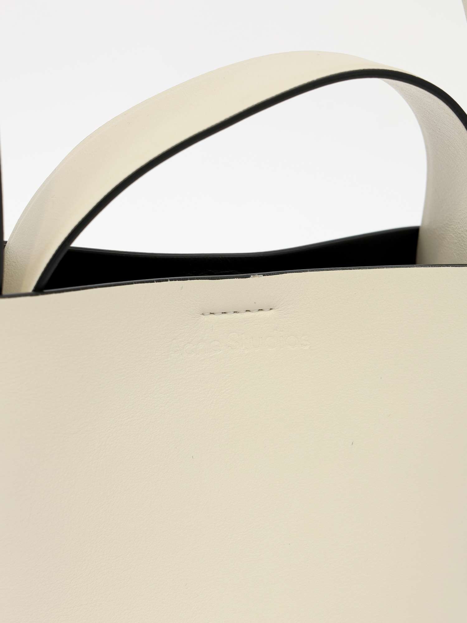 Сумки Acne Studios Musubi изображение #6