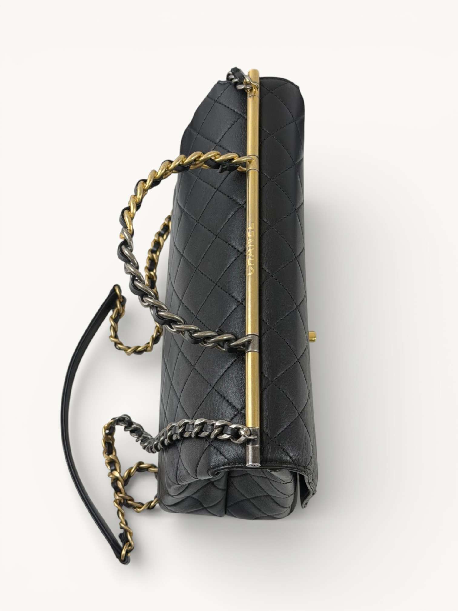 Сумки Chanel La Parisienne  изображение #8