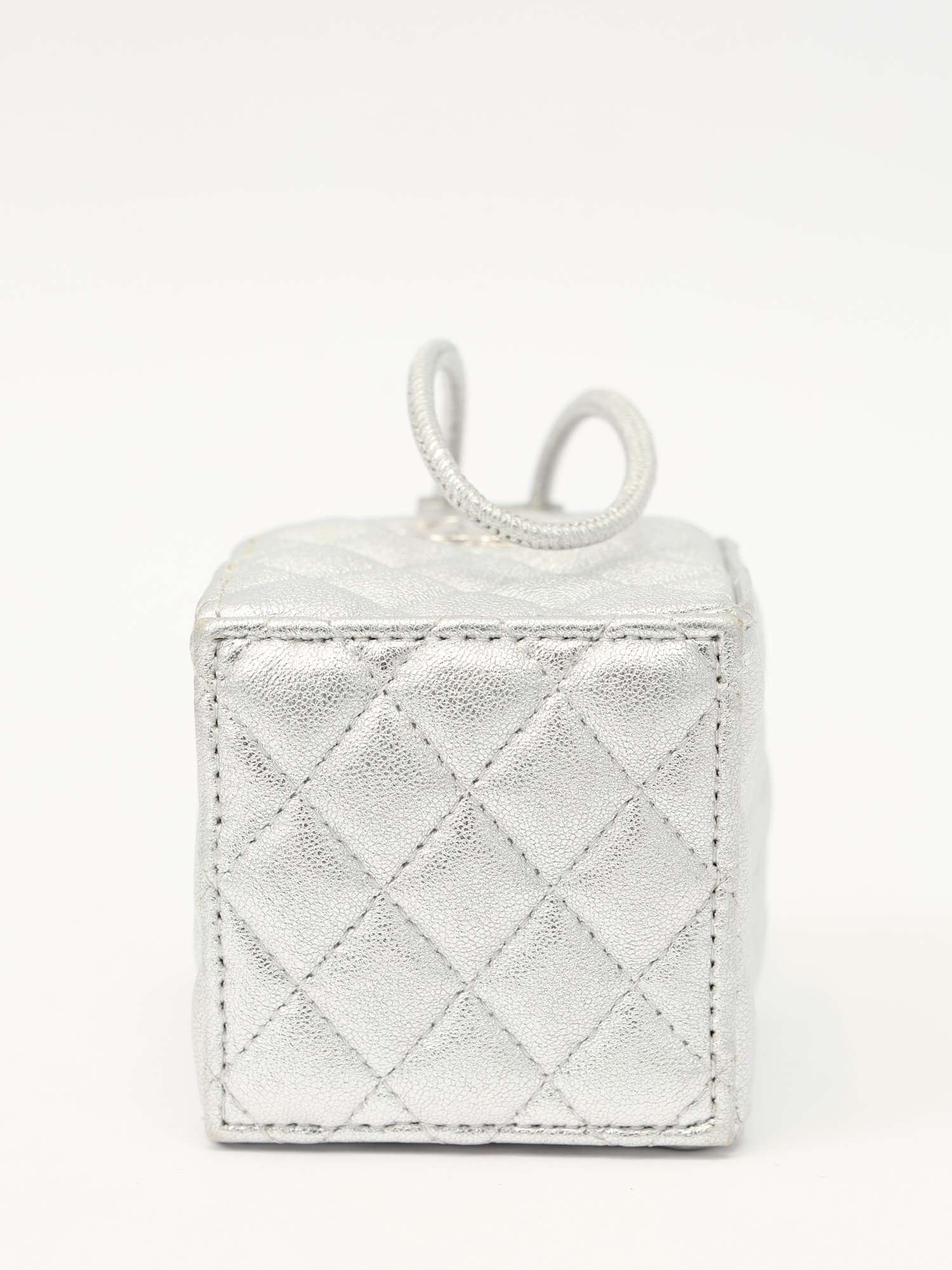 Сумки Chanel Drawstring изображение #10