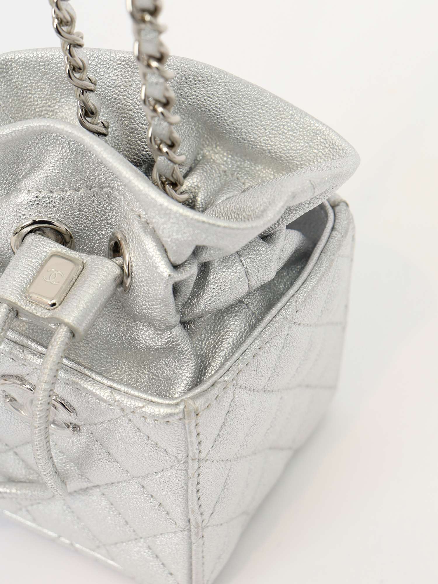 Сумки Chanel Drawstring изображение #9