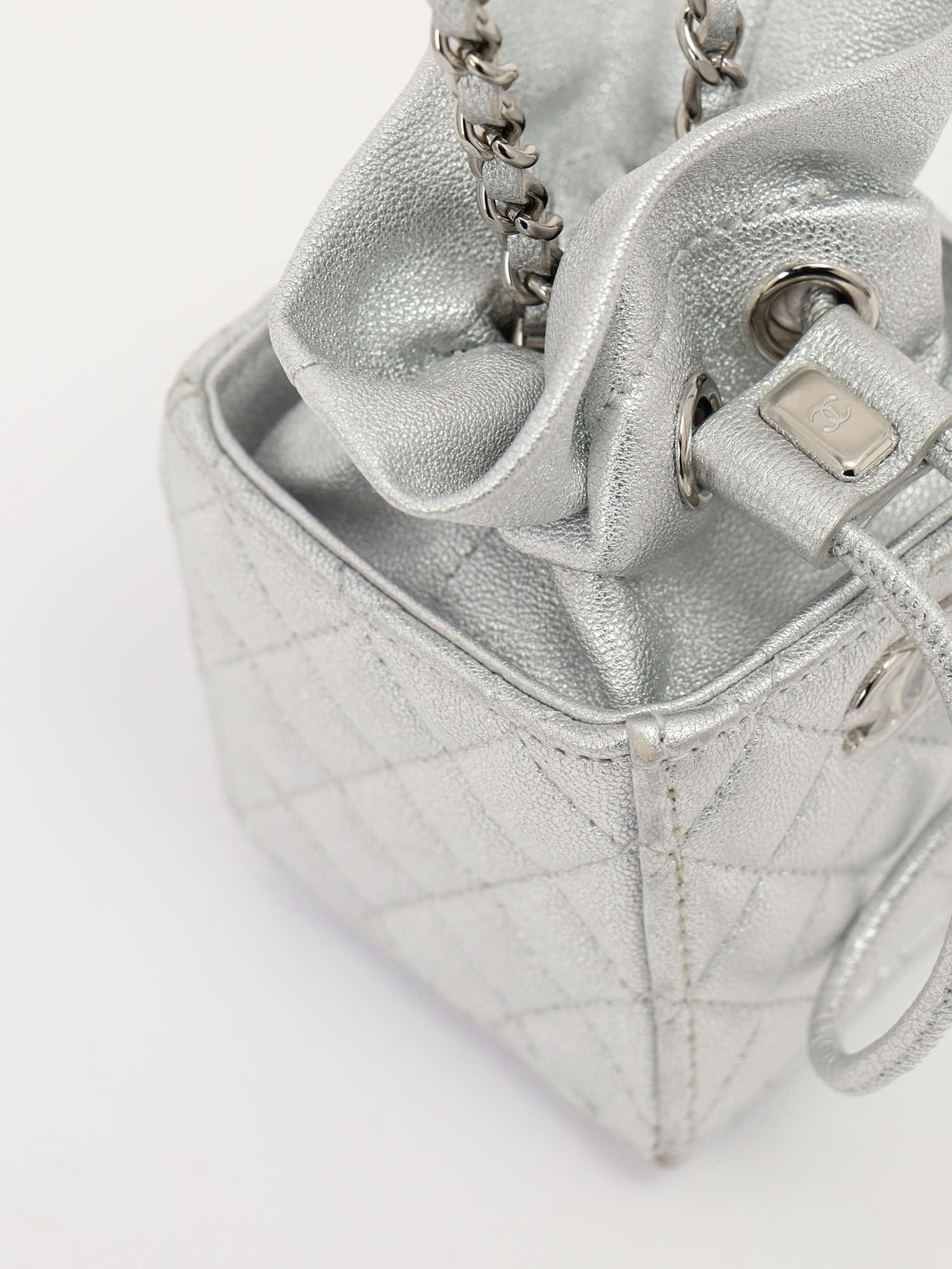 Сумки Chanel Drawstring изображение #8