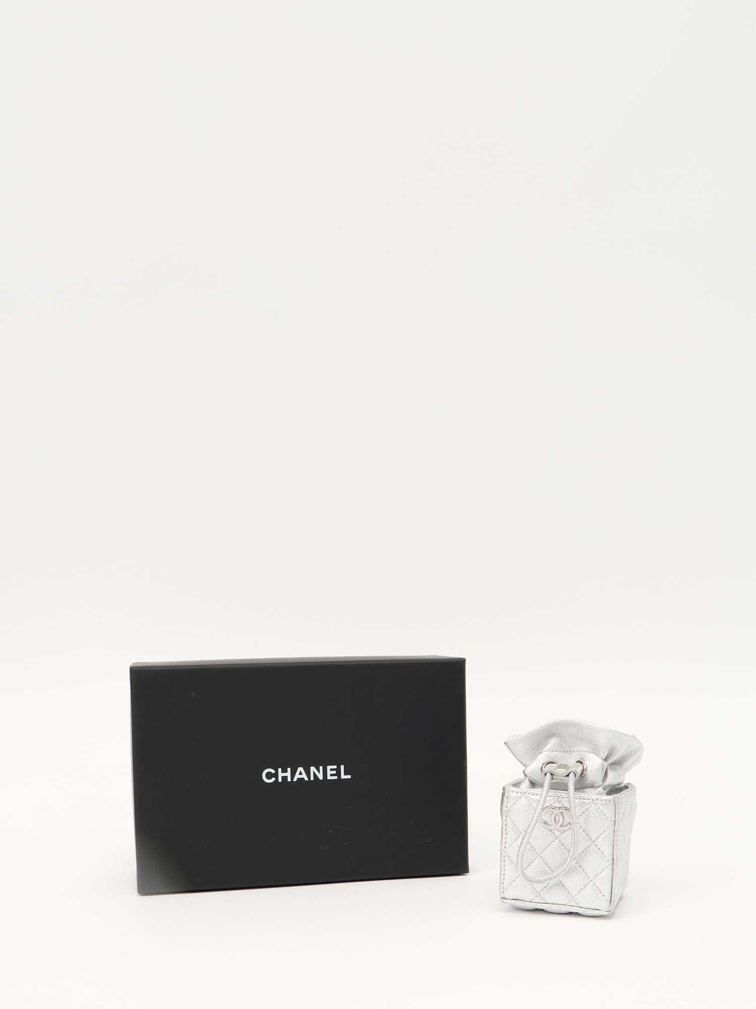 Сумки Chanel Drawstring изображение #5