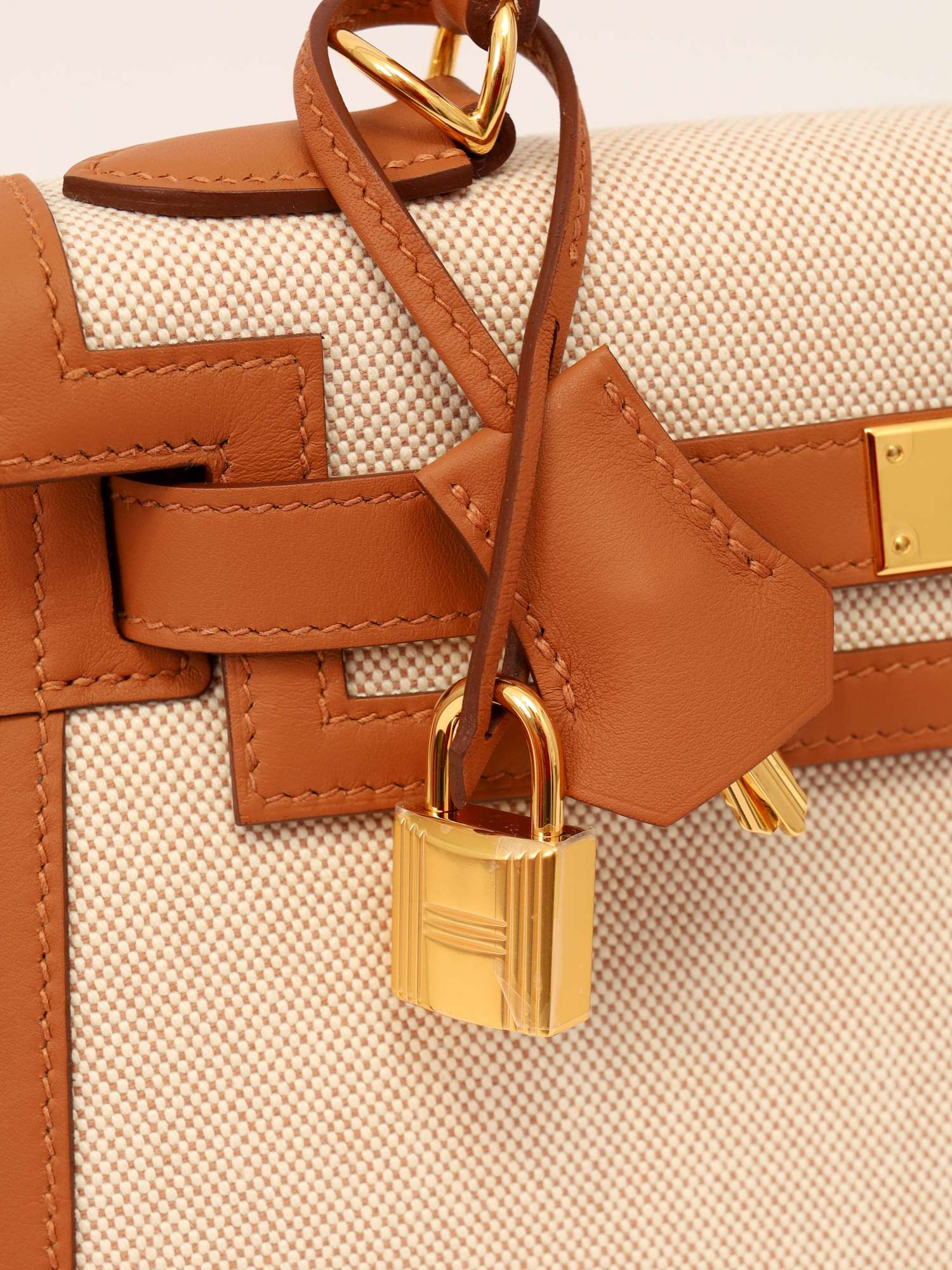 Сумки Hermes Kelly 28 изображение #7