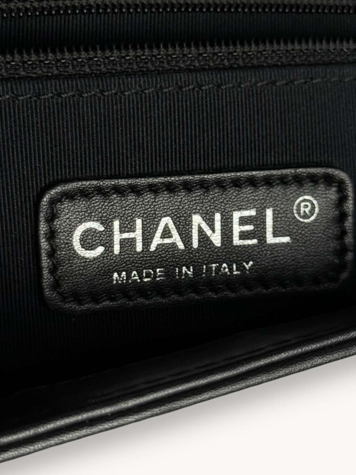Сумки Chanel Boy изображение #8