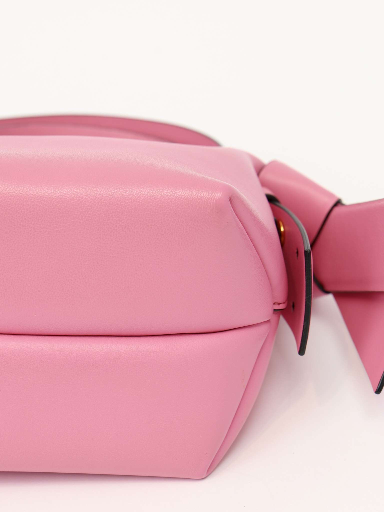 Сумки Acne Studios Musubi  изображение #11