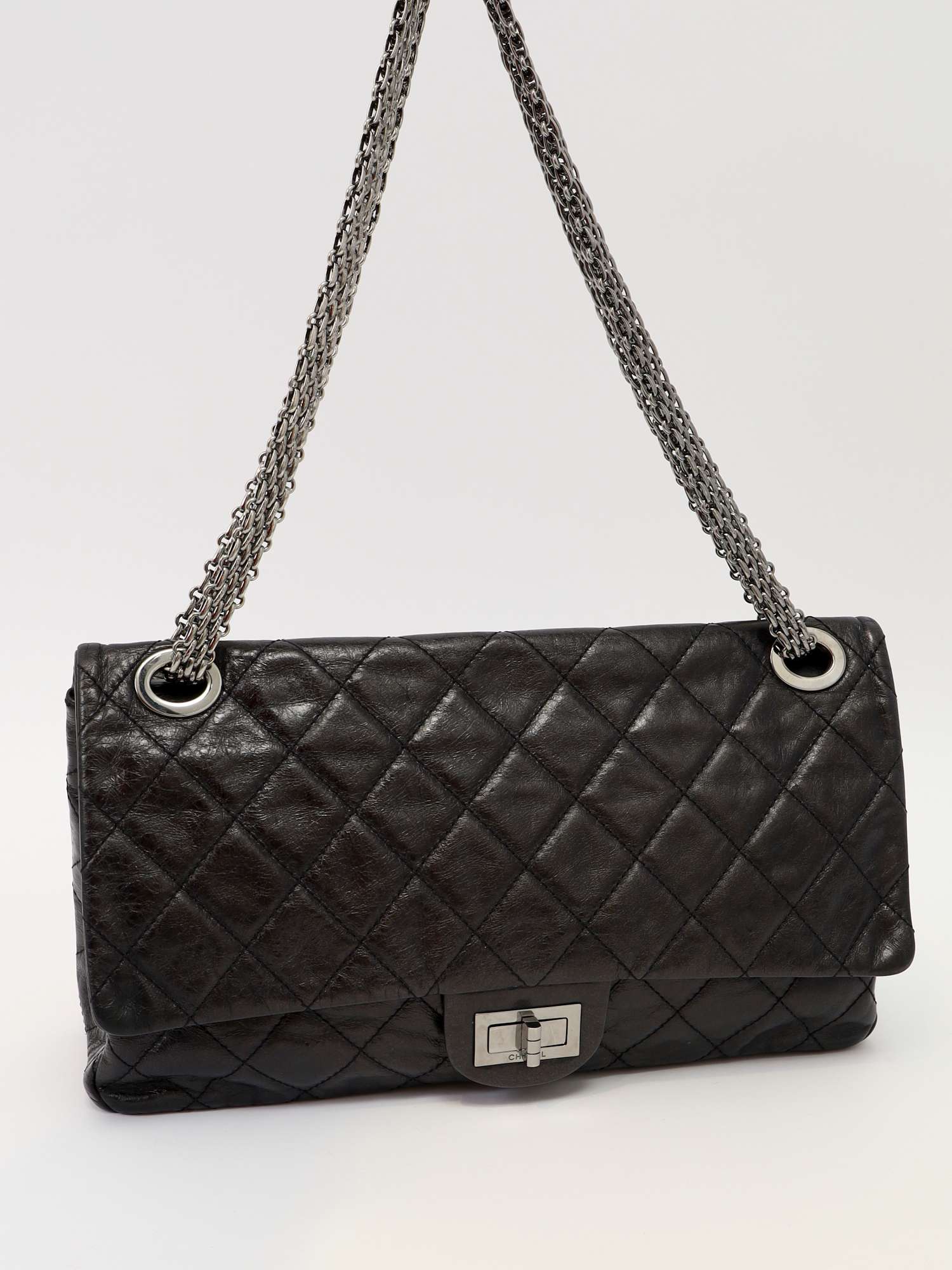 Chanel 2.55  5